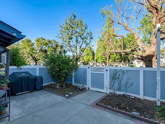 2nd image of 900 W Sierra Madre Ave APT 70