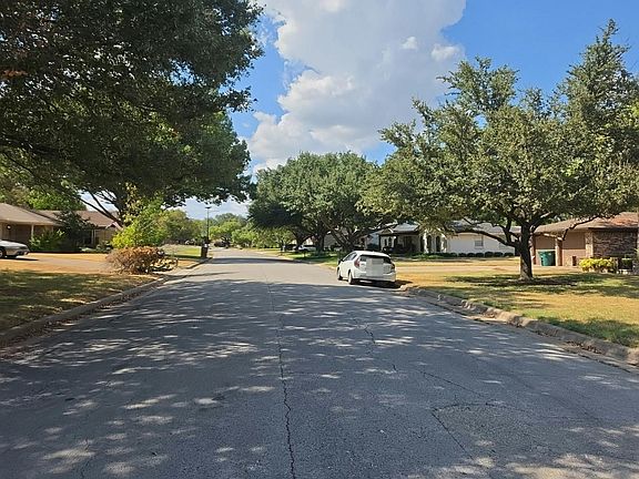 5th image of 5921 Rayburn Dr