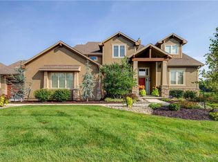 16739 Birch St, Stilwell, KS 66085