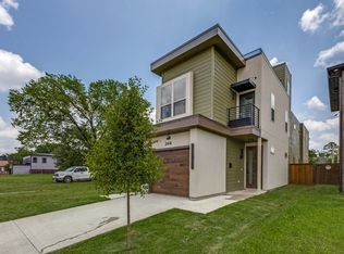 2416 Pennsylvania Ave, Dallas, TX 75215