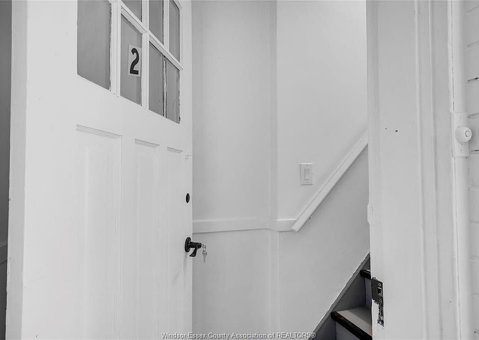 1st image of 1627 Marentette Ave #2