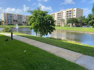 2828 Tennis Club Dr APT 502, West Palm Beach, FL 33417
