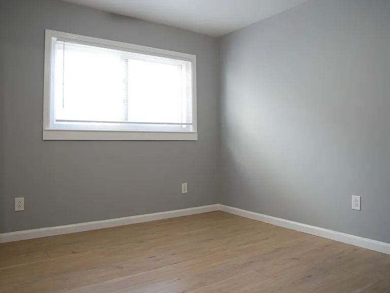 1109 Parker St #4 — Photo 17