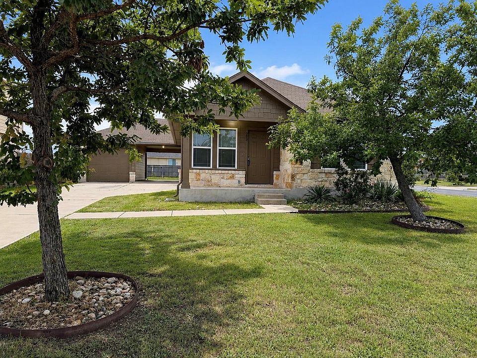 1st image of 200 McCoy Ln