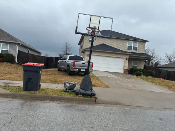 3467 Rosecomb St, Springdale, AR 72764