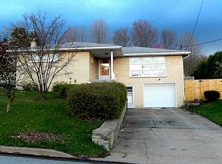 324 N Church St, Mount Pleasant, PA