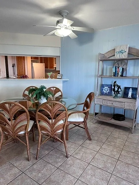 2 bed, 2.0 bath, 1127 sqft, $2,400 — Photo 2