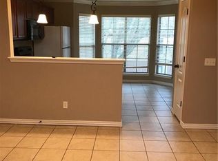 200 Granada St, Fayetteville, AR 72703