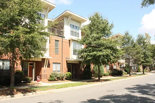 3447 Spencer St Photo 1