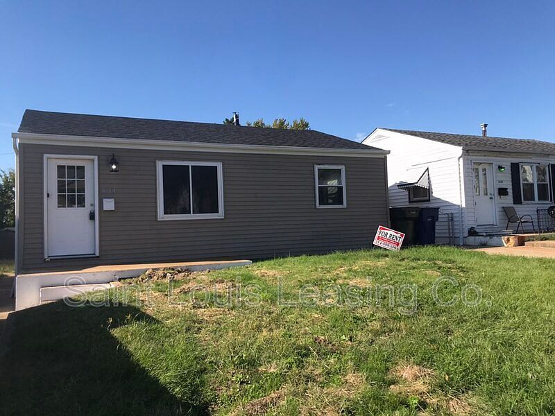 1st image of 3644 Steins St