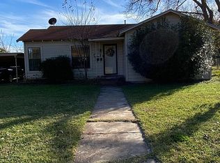 1001 W Cedar St, Coleman, TX 76834