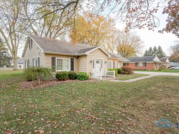 6519 Eastview Dr, Whitehouse, OH 43571