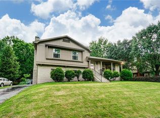 7308 Starvalley Dr, Charlotte, NC 28210
