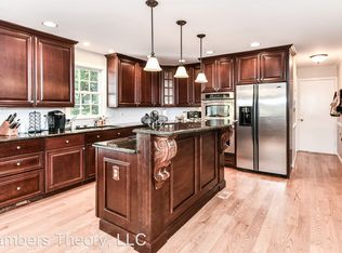 10506 Cowberry Ct, Vienna, VA 22182