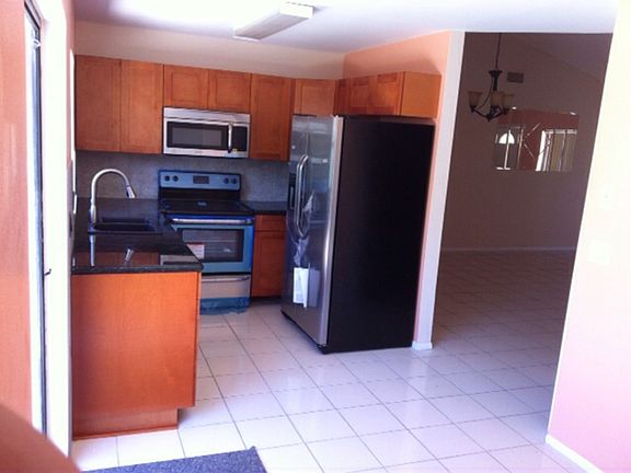 4th image of 9503 Letterstone Ct