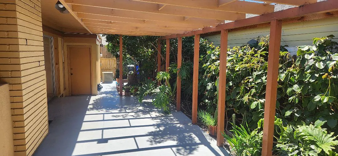 2 bed, 1.5 bath, 1450 sqft, $4,950 — Photo 1