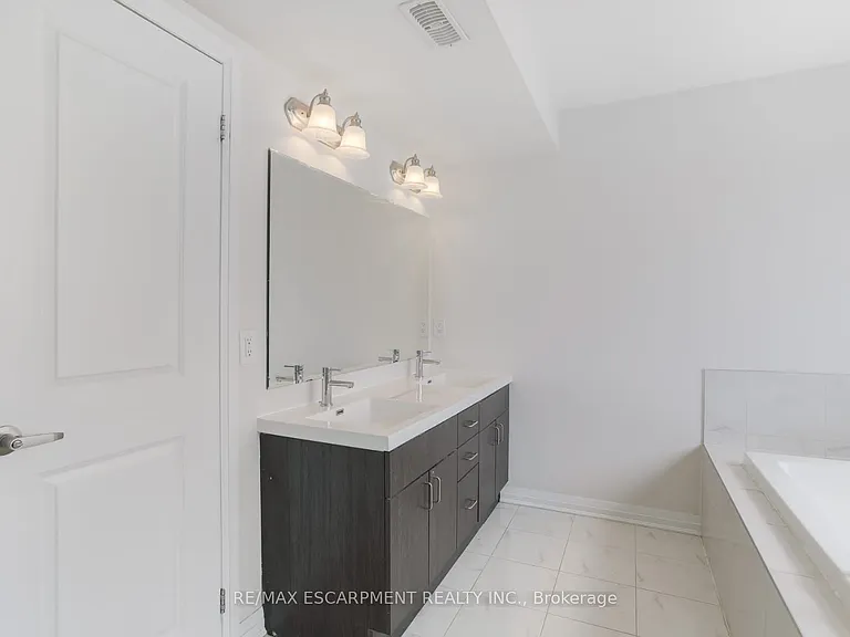 130 Frederick Tisdale Dr #2 — Photo 18