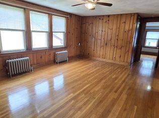 28 Crawford St, Cranston, RI 02910