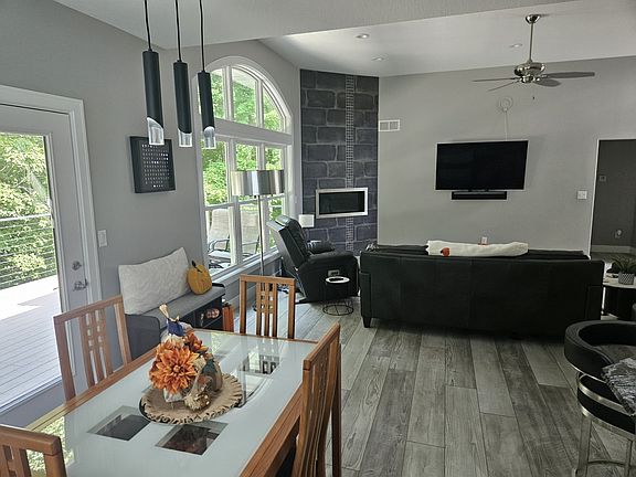 3rd image of 4203 33rd Ave #Na