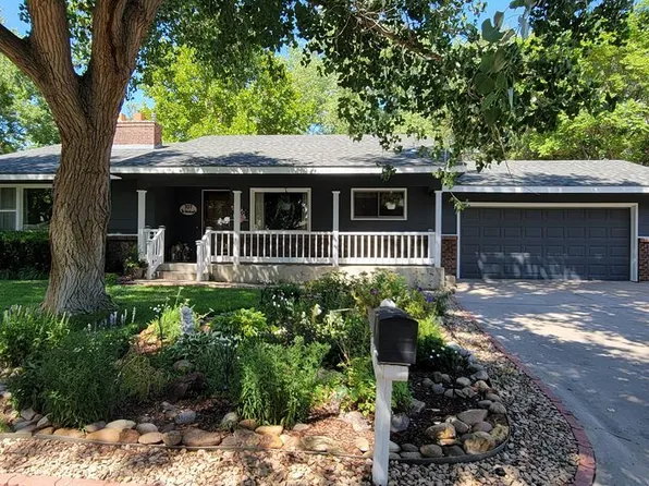 707 Willow Valley Dr, Lamar, CO 81052