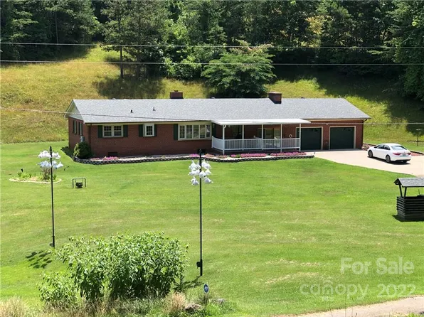 661 Old Mars Hill Hwy, Weaverville, NC 28787