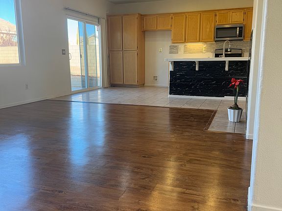 3rd image of 1139 Brianna Ave