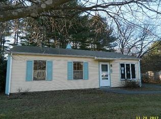 18 Kenwood Dr, Whitman, MA 02382