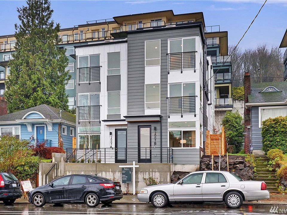 1st image of 2007 Dexter Ave N #B