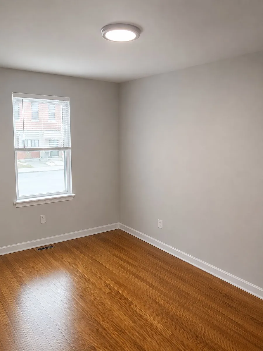 Building Photo - 610 Gorham St #1