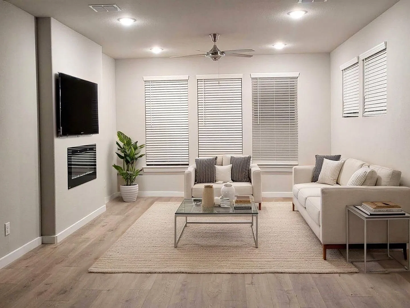 Spacious 5-Bedroom Home with Modern Finishes & Community Amenities — Photo 3