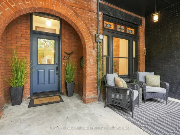 230 Dovercourt Rd, Toronto, ON M6J 3E1
