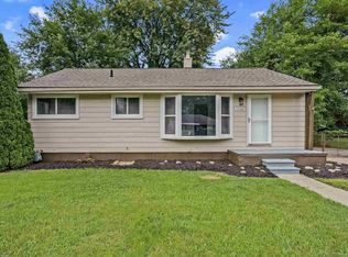 33162 Pardo St, Garden City, MI 48135