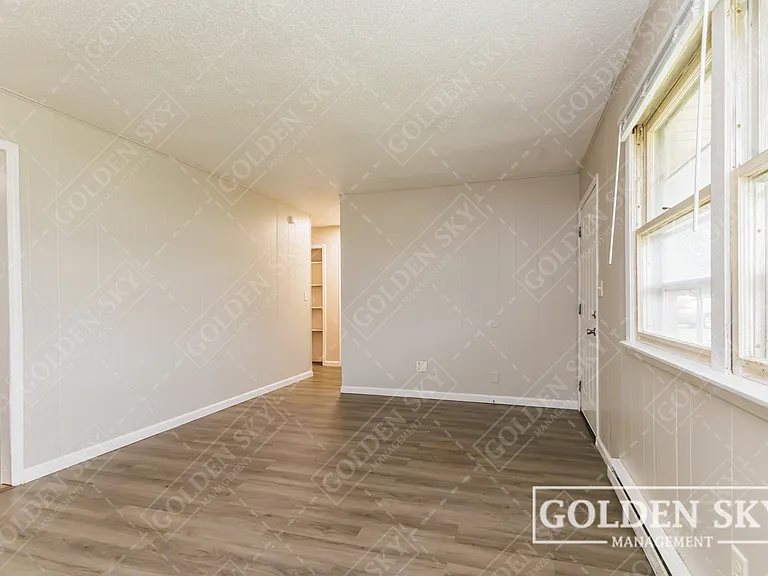 6406 E Piccadilly Rd — Photo 3