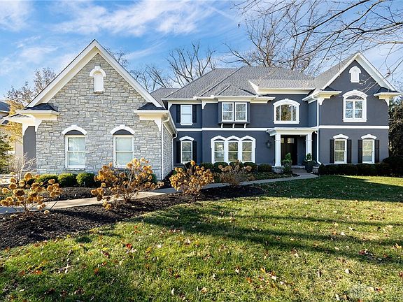 3rd image of 10775 Falls Creek Ln