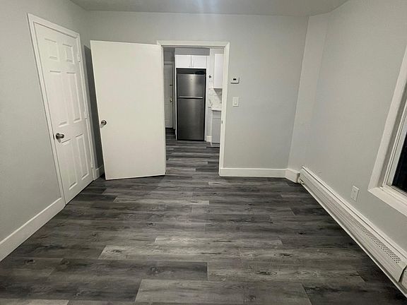 2nd image of 68 Bevan St #2R