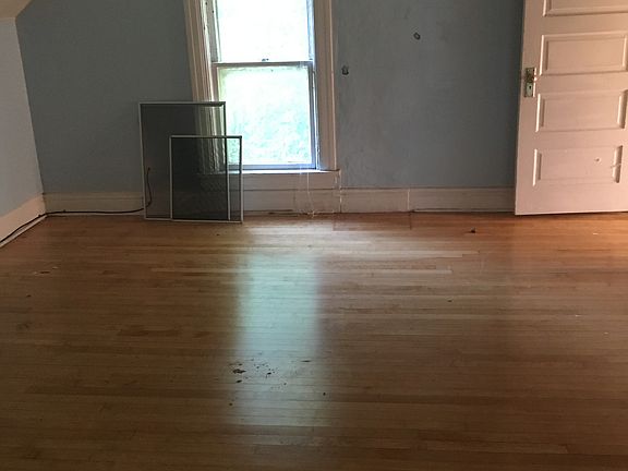 4th image of 620 North Ave