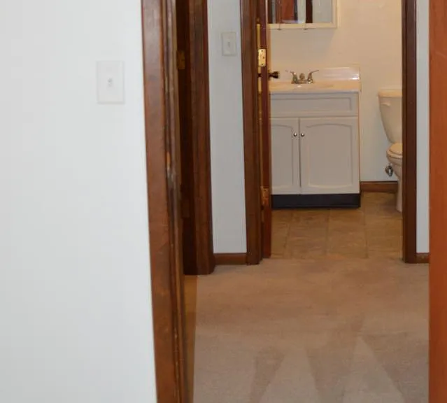 210 Ridge Dr — Photo 4
