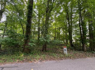 6900 Cherokee Rd, Coloma, MI 49038