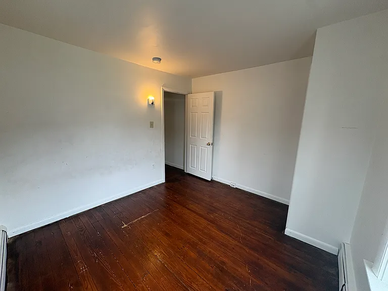 231 Charles St — Photo 13