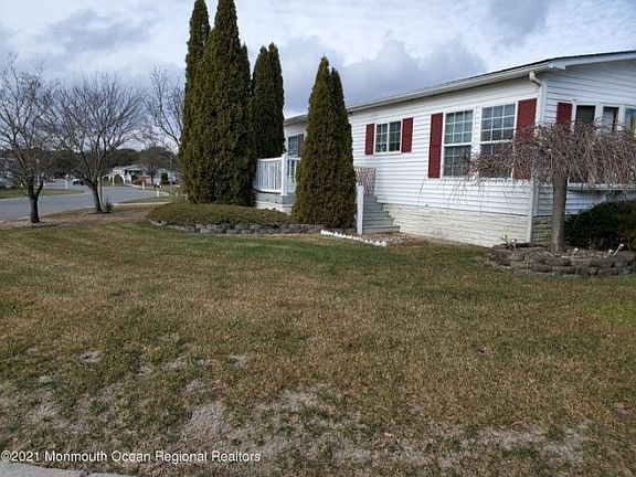 4th image of 1205 Winding Brook Way