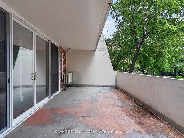 40 Homewood Ave #210 — Photo 23