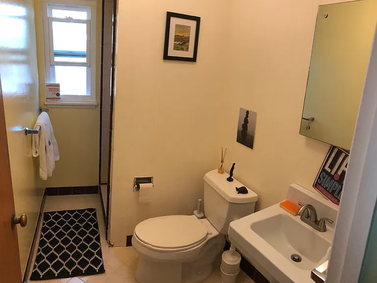 160 Lincoln Ave — Photo 5