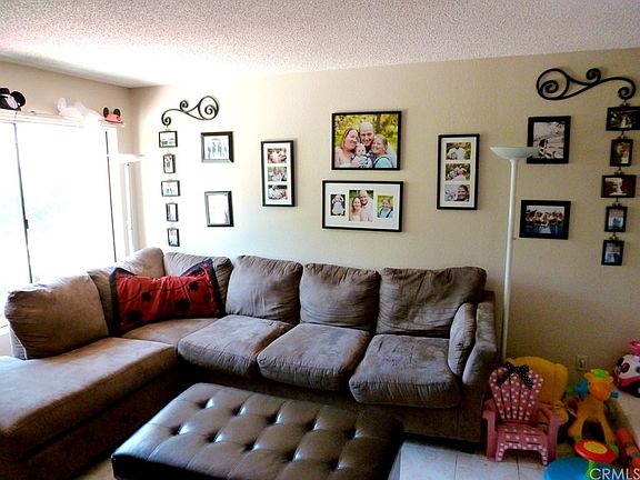 5th image of 9261 Park St