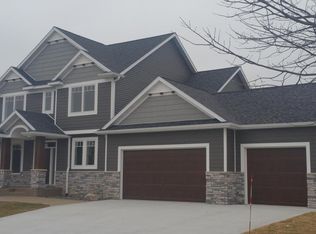 592 Somerby Pkwy, BYRON, MN 55920