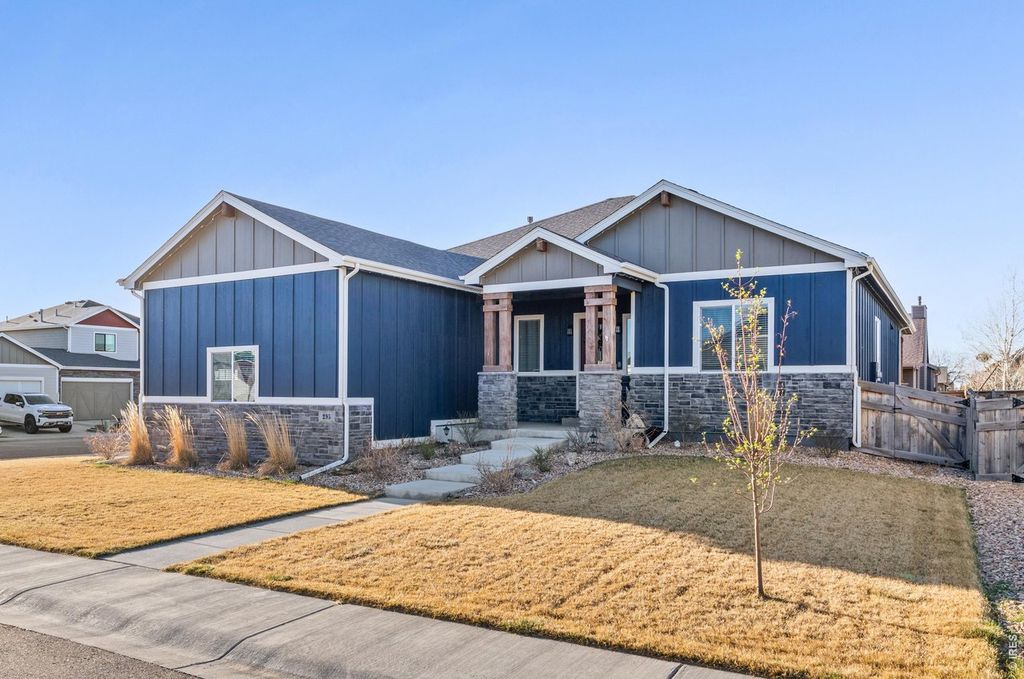295 Redmond Dr