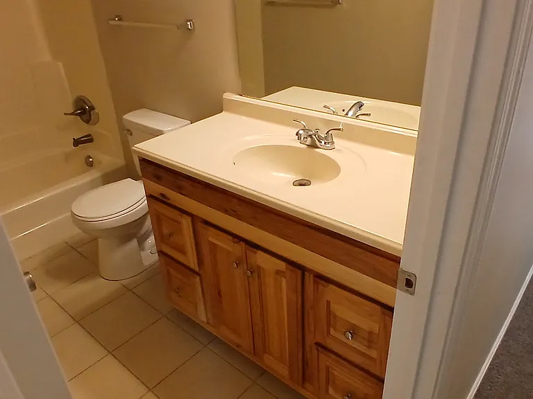 125 Tanglewood Ct — Photo 12