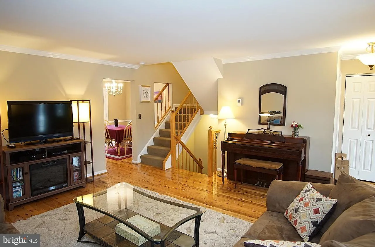 20312 Cabana Dr photo 1