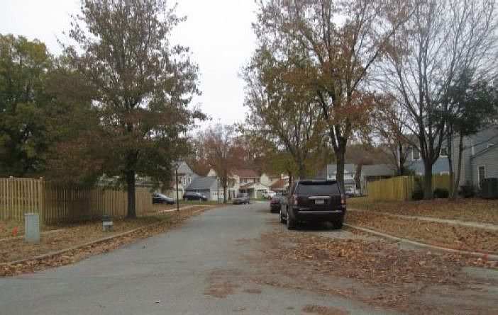 2nd image of 4922 Colonel Contee Pl