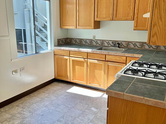 2nd image of 1243 Broadway APT 3