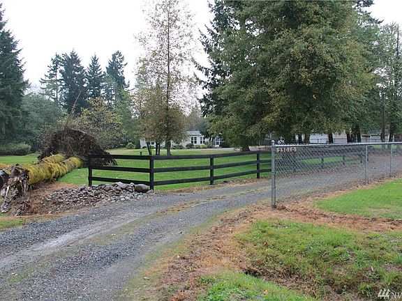 4th image of 23010 59th Ave E